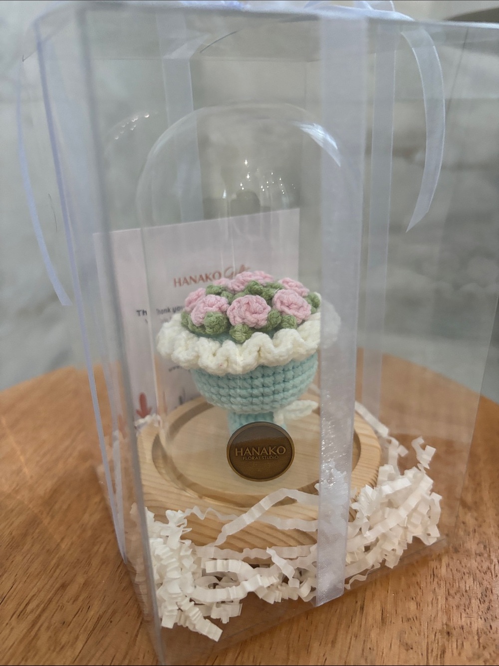 Hanako Crochet Rose Bouquet under cloche
